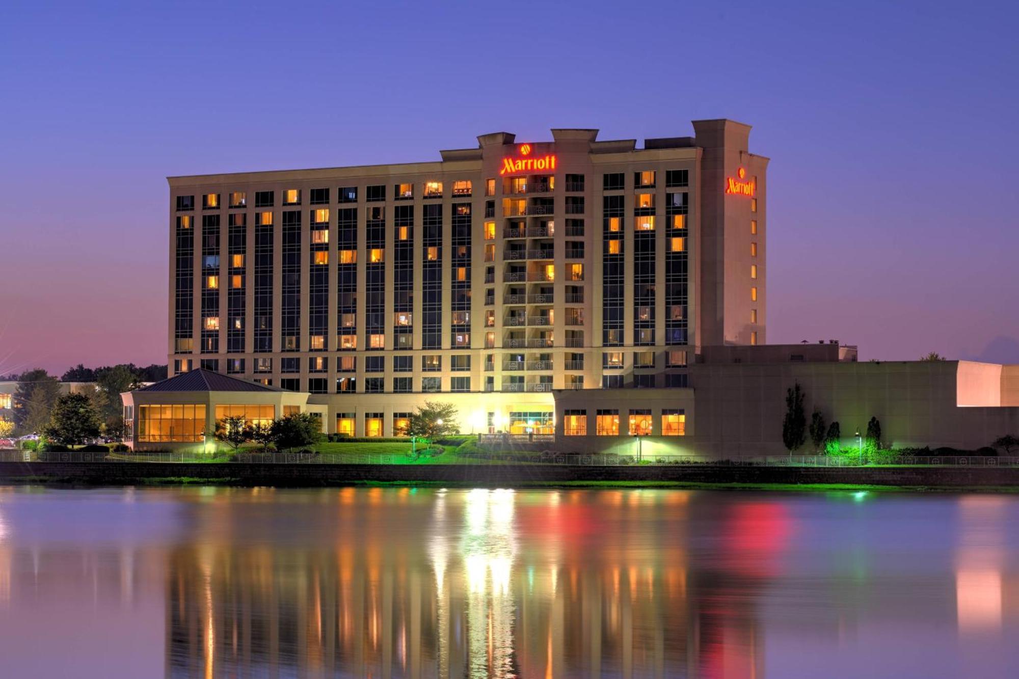 Marriott Indianapolis North Hotel Екстериор снимка